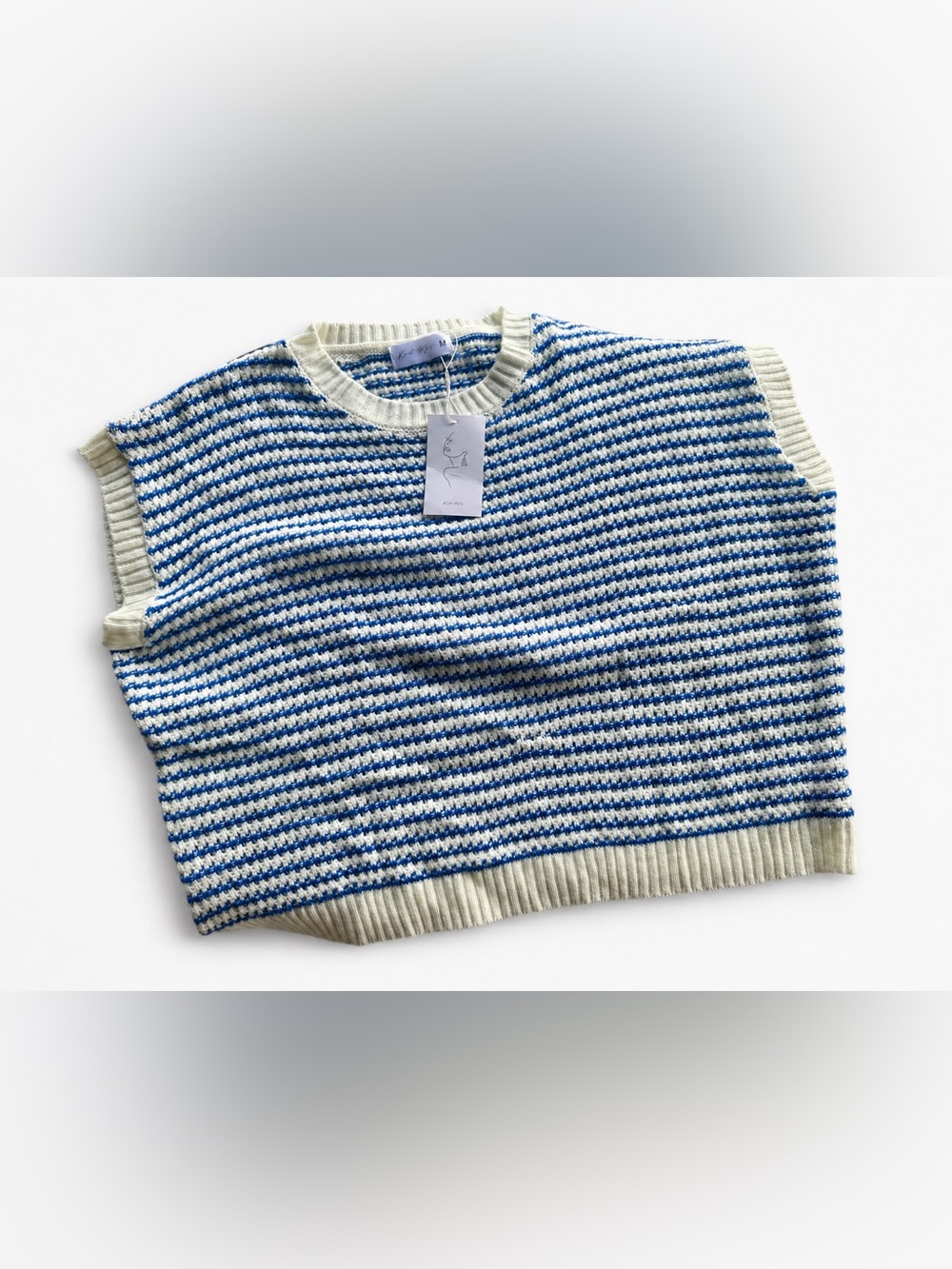 Striped Blue and Cream Knit Sleeveless Sweater - knit mix size medium